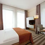 Mercure Am Dom מלון אאכן