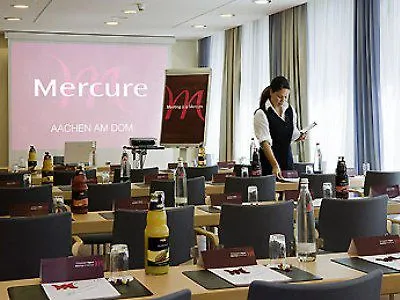 Mercure Am Dom מלון 3*