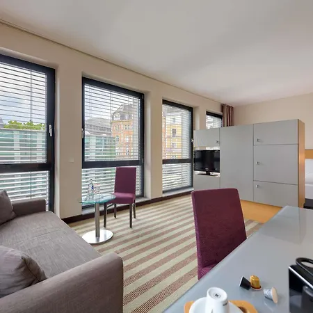 Mercure Am Dom 3* Aquisgrà