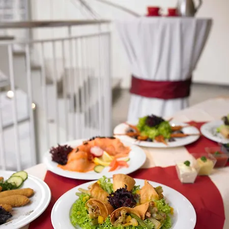 Mercure Am Dom Hotel 3*