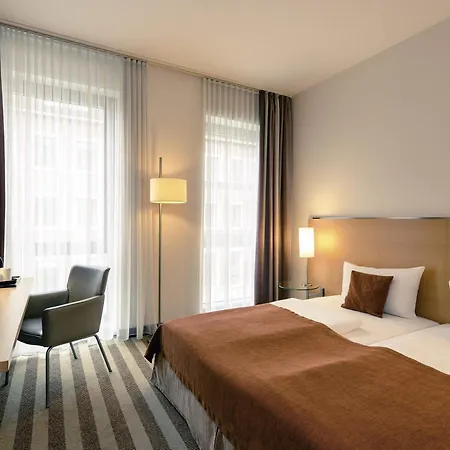 Mercure Am Dom 3*