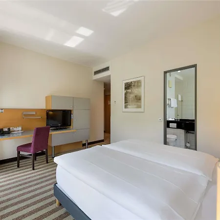 Mercure Am Dom Hotel 3*