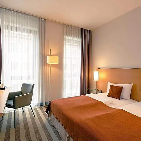 Szálloda Mercure Am Dom