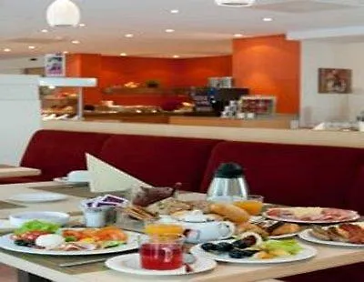 Mercure Am Dom אאכן