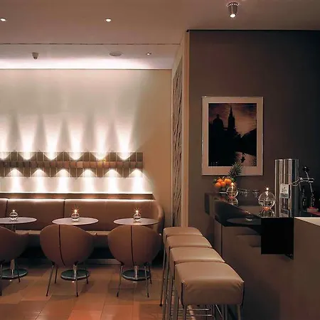 Mercure Am Dom Hotel 3*